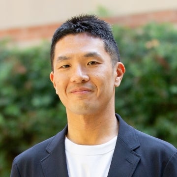 Portrait image of Mark Kim